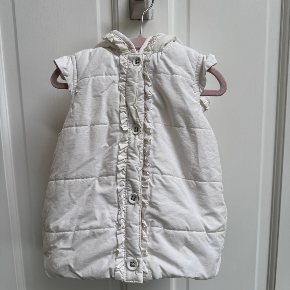 Janie & Jack 2T-3T Girls White Ruffle  Sleeveless Vest with Hood